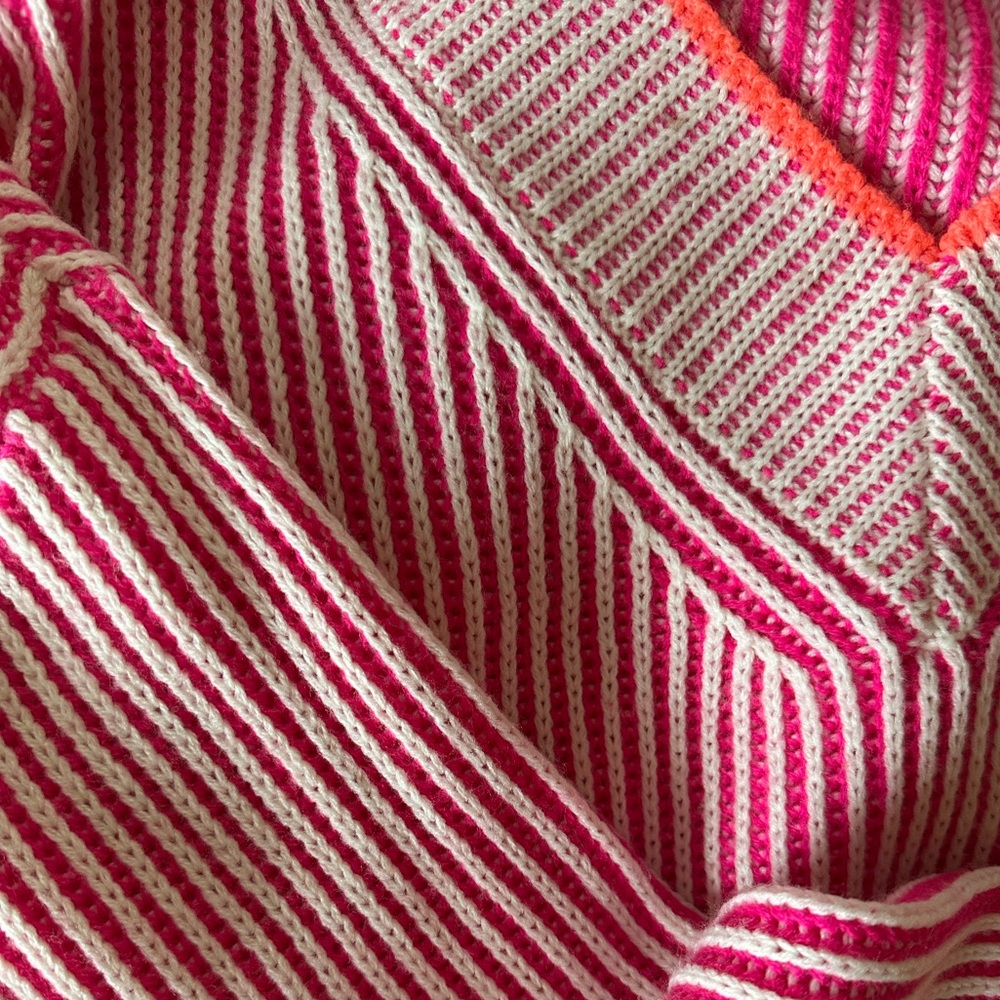 SHEIN Pink and White Knit Sweater